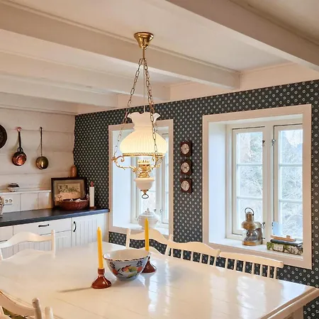 3 Bedroom Cozy In Farsund